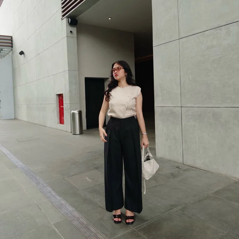 moa-pants — Black