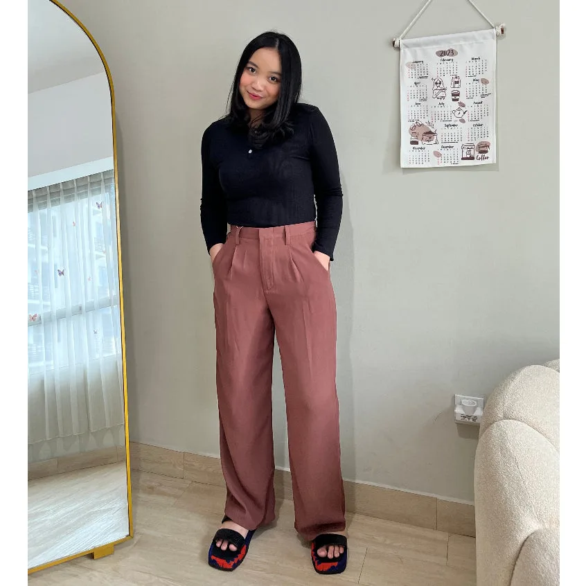 yora-loose-pants — brownie