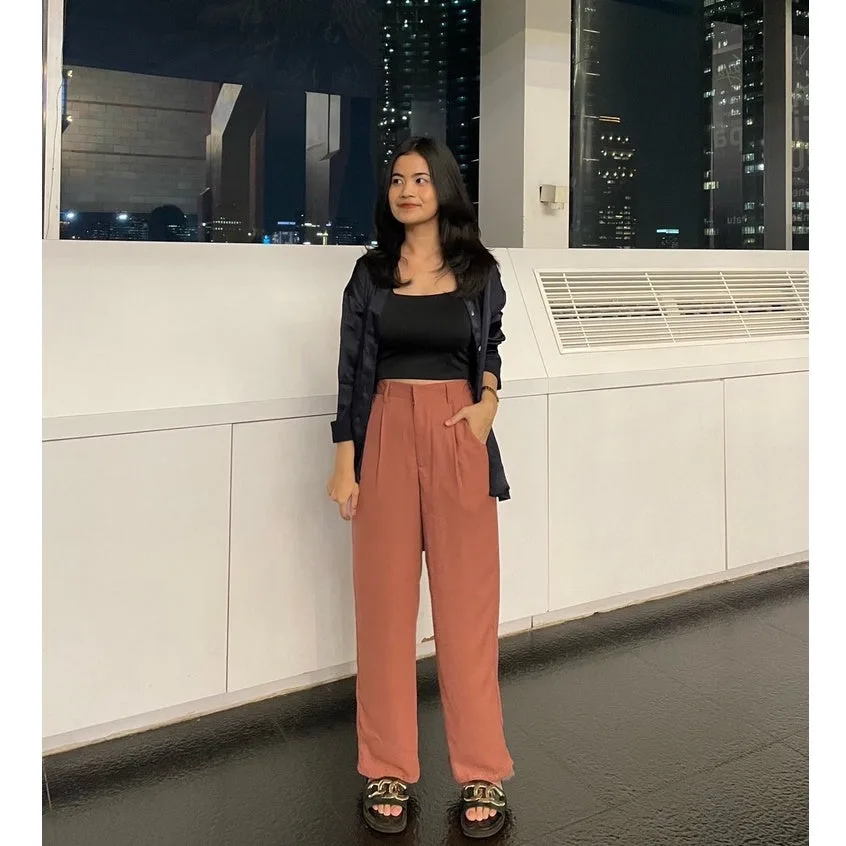 yora-loose-pants — rose